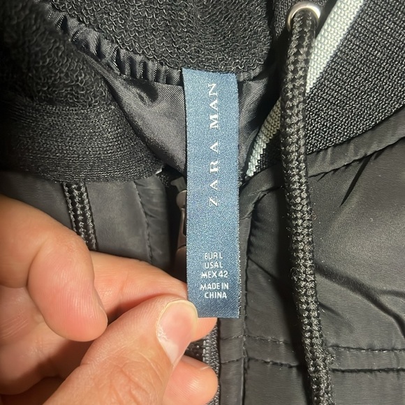 Zara Mens Vest Puffer, size L - Picture 3 of 5